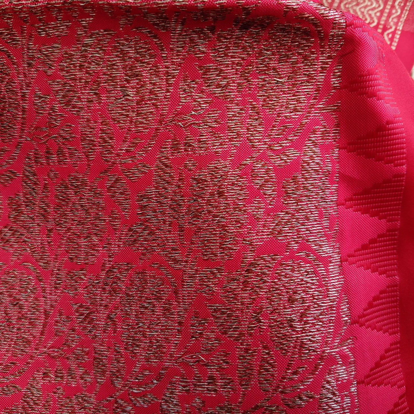 Tissue Silk Banarasi-Ivory-Red