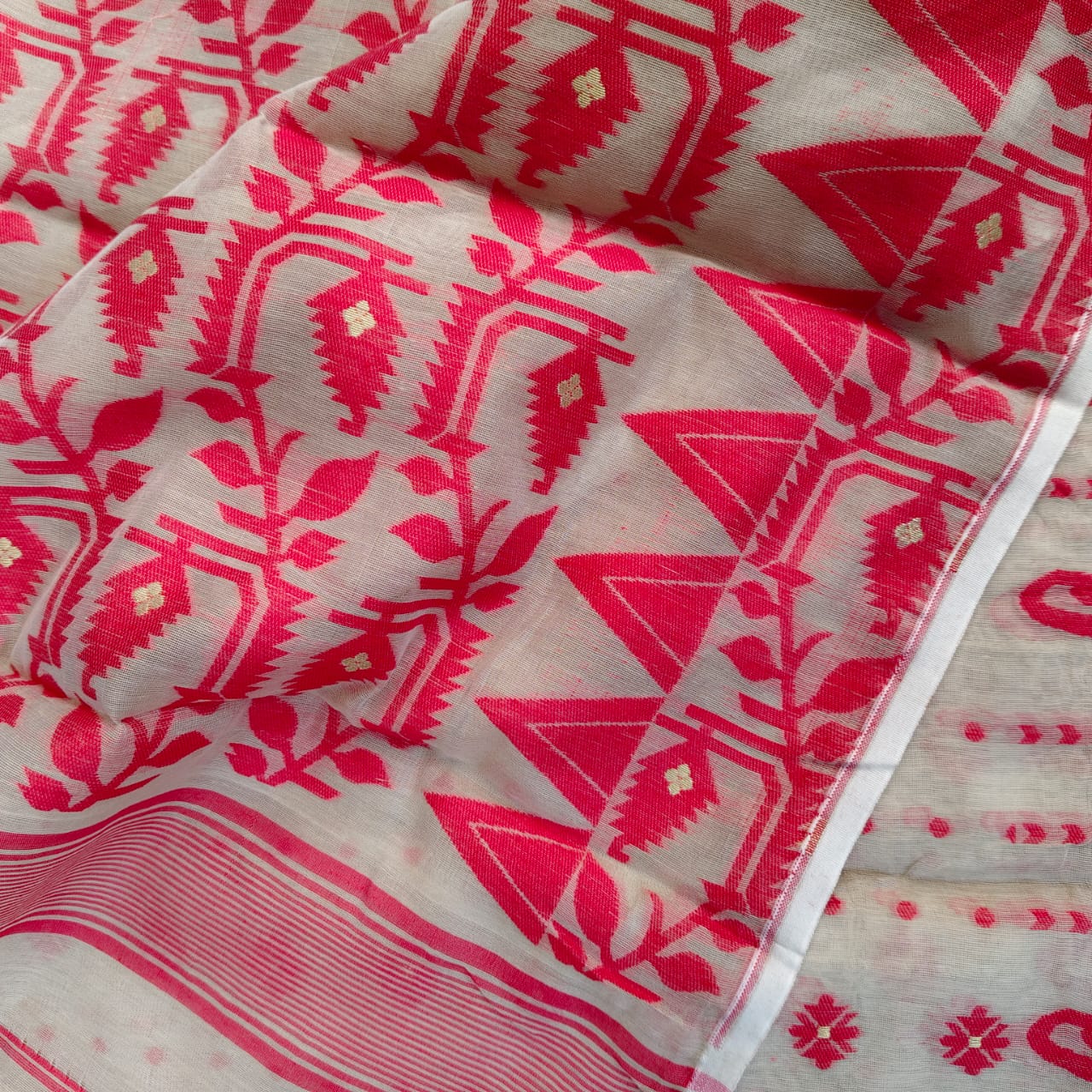 Beige Red Cotton Jamdani