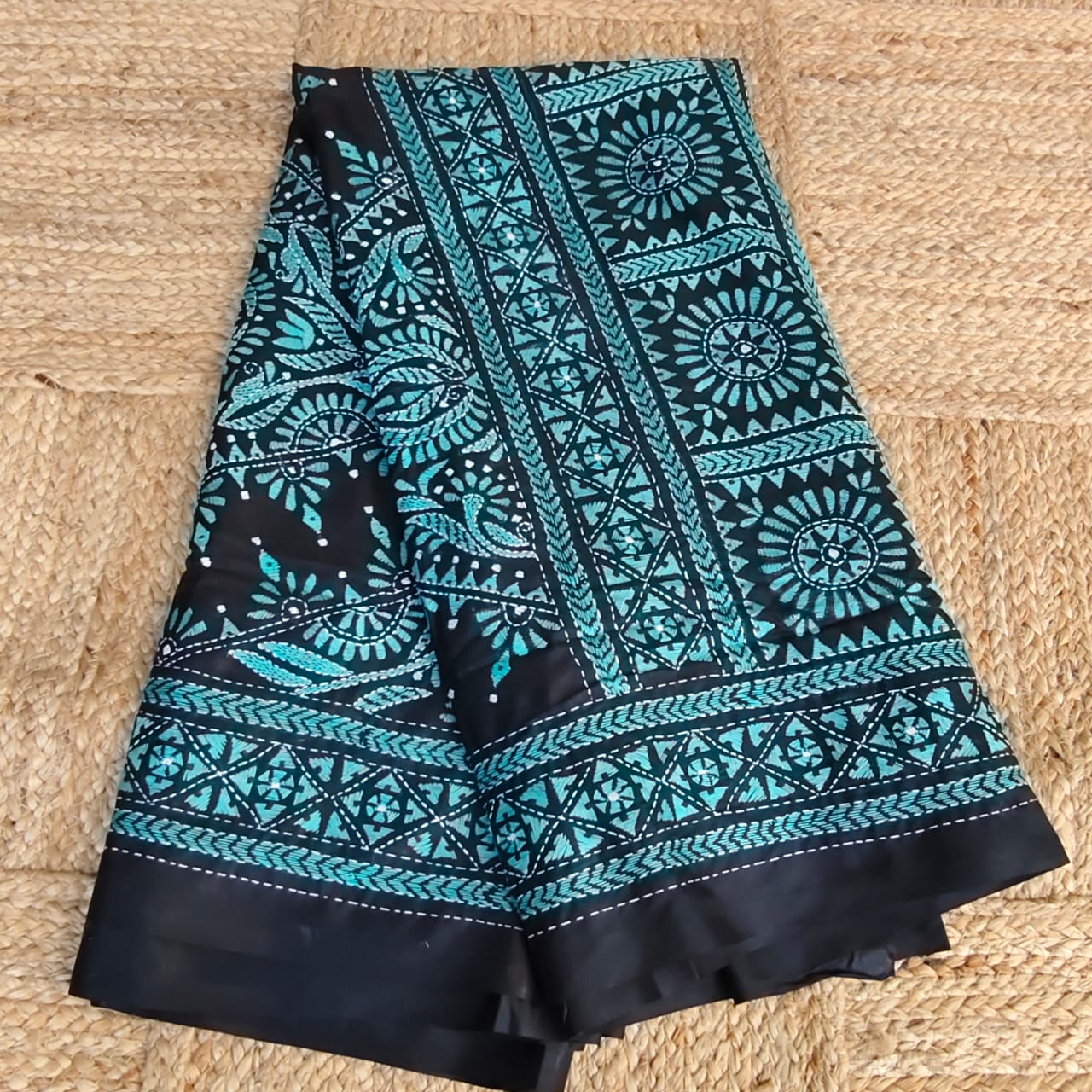 Kantha Stitch-Black 02