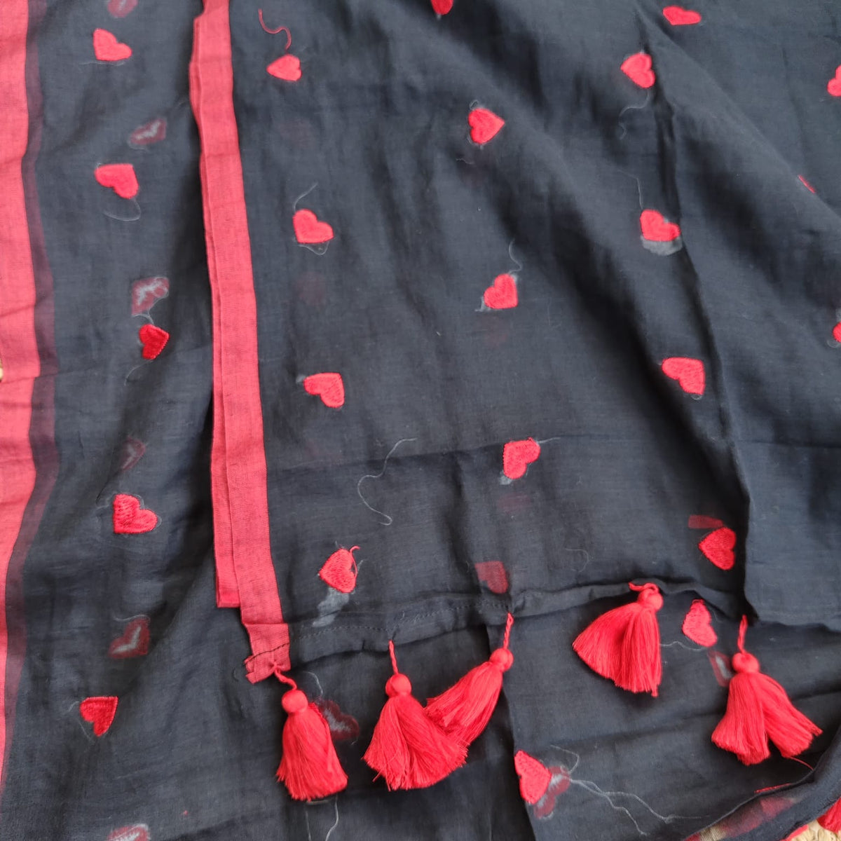 Mul Cotton - Black Heart