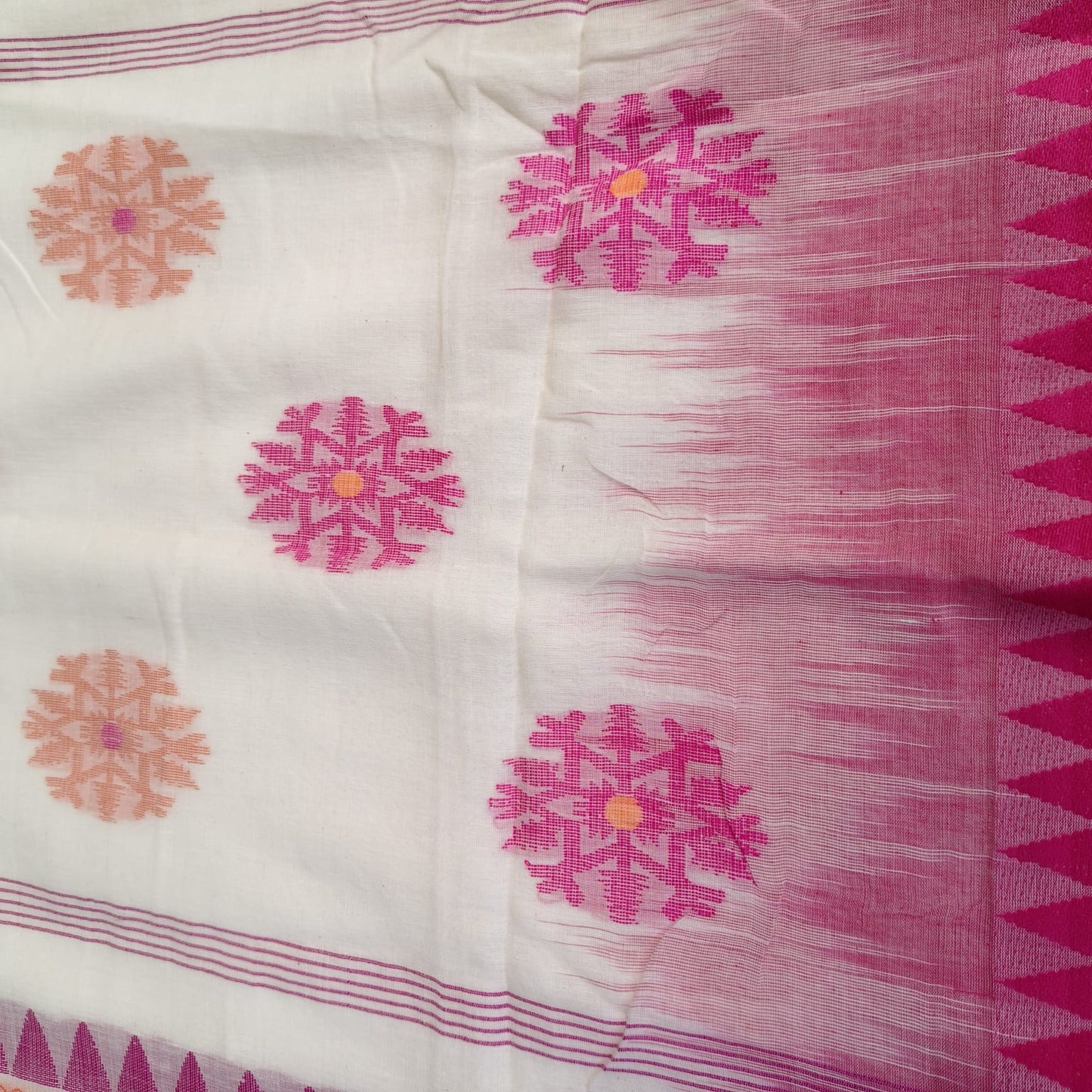 Handwoven Bengal Cotton -White-Pink