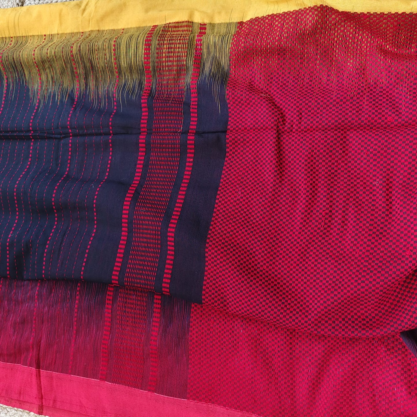 Handwoven Bengal Cotton -Black n Red
