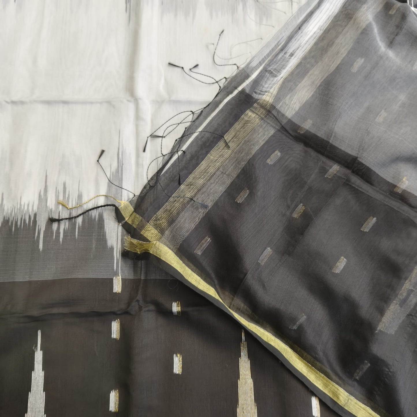 Handwoven Bengal Cotton Black and White