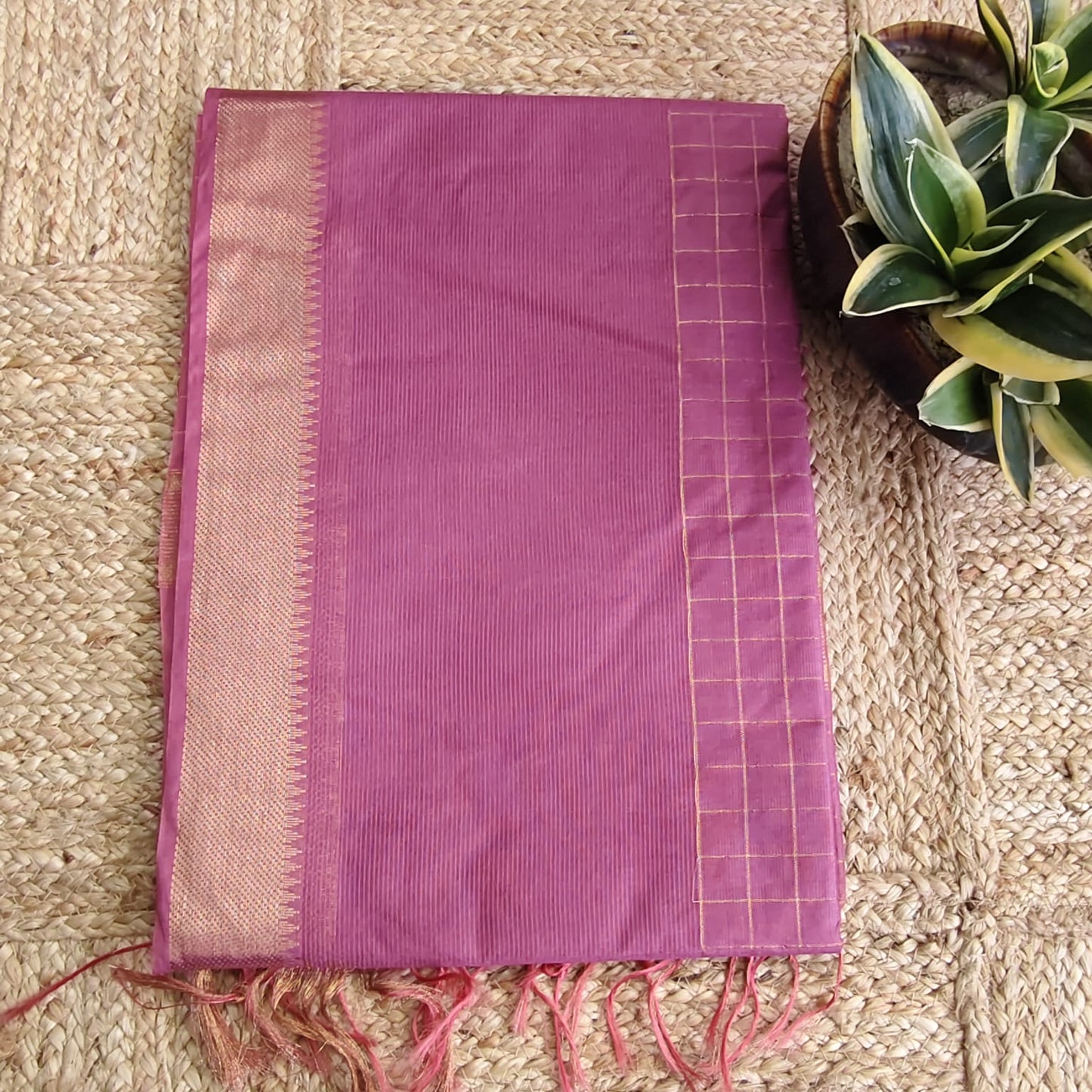 Maheshwari Silk- Zari Checks, Mauve