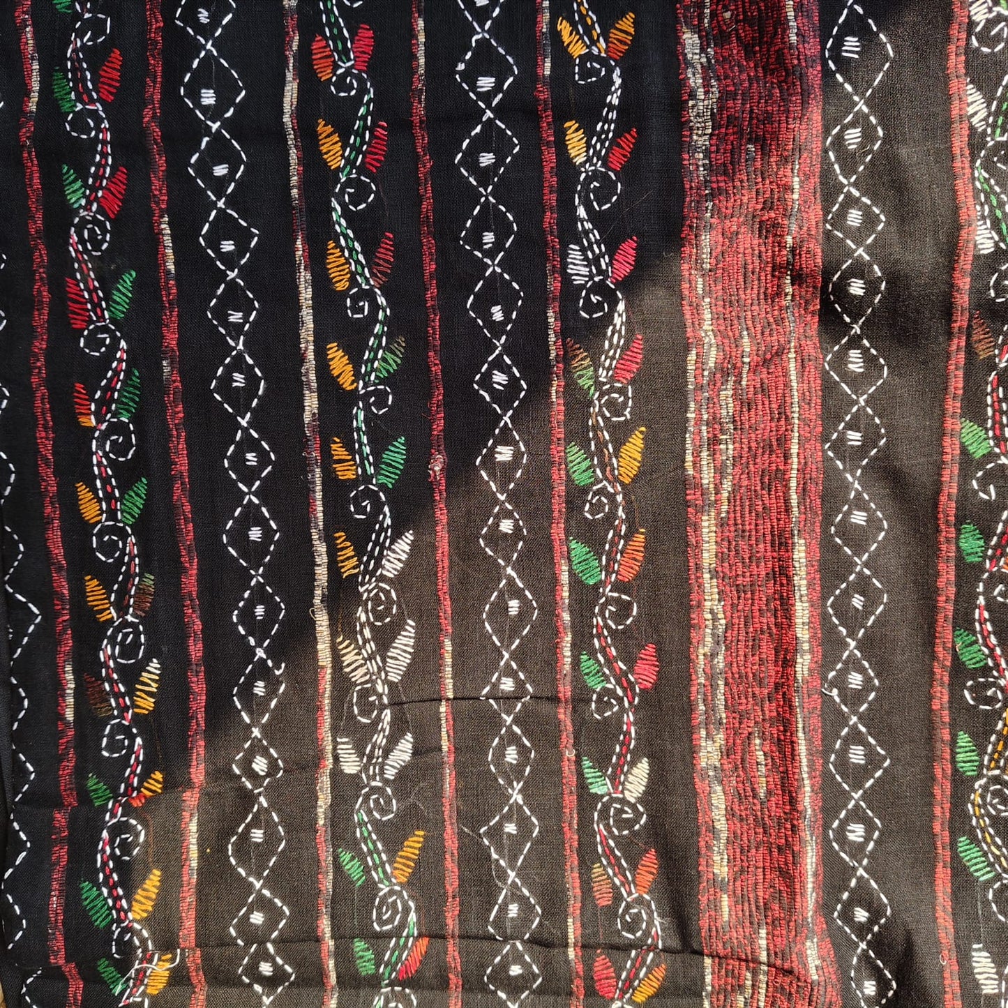 Black Khesh Kantha