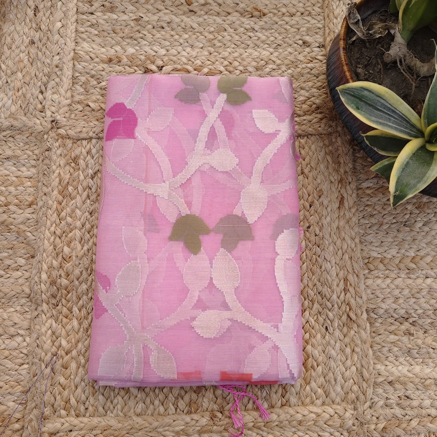 Organza Muslin Jamdani-Pink