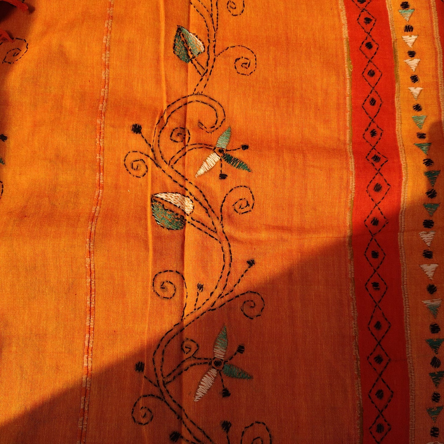 Mustard Khesh Kantha