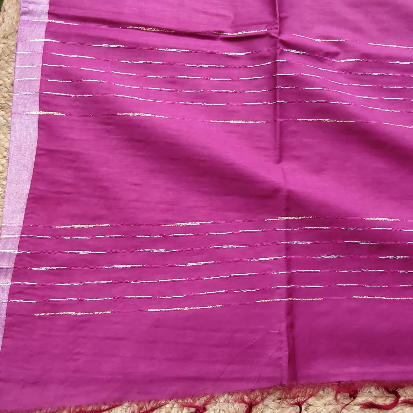 Maheshwari Kantha - Wine