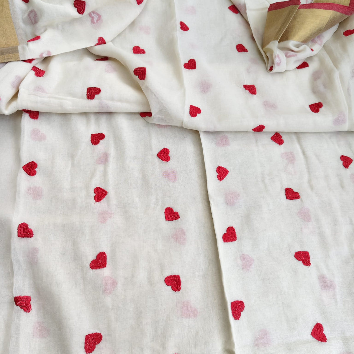 Mul Cotton - Off White Heart