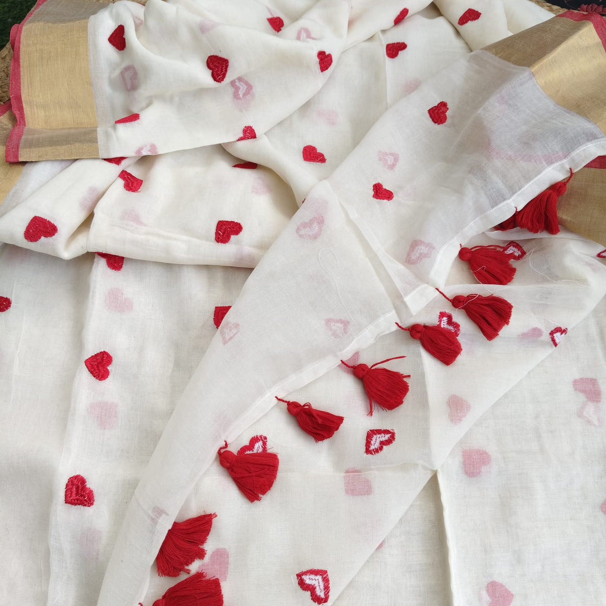 Mul Cotton - Off White Heart