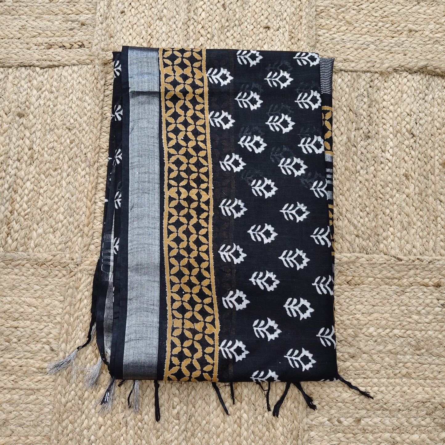 Black Block Print Linen Cotton 06