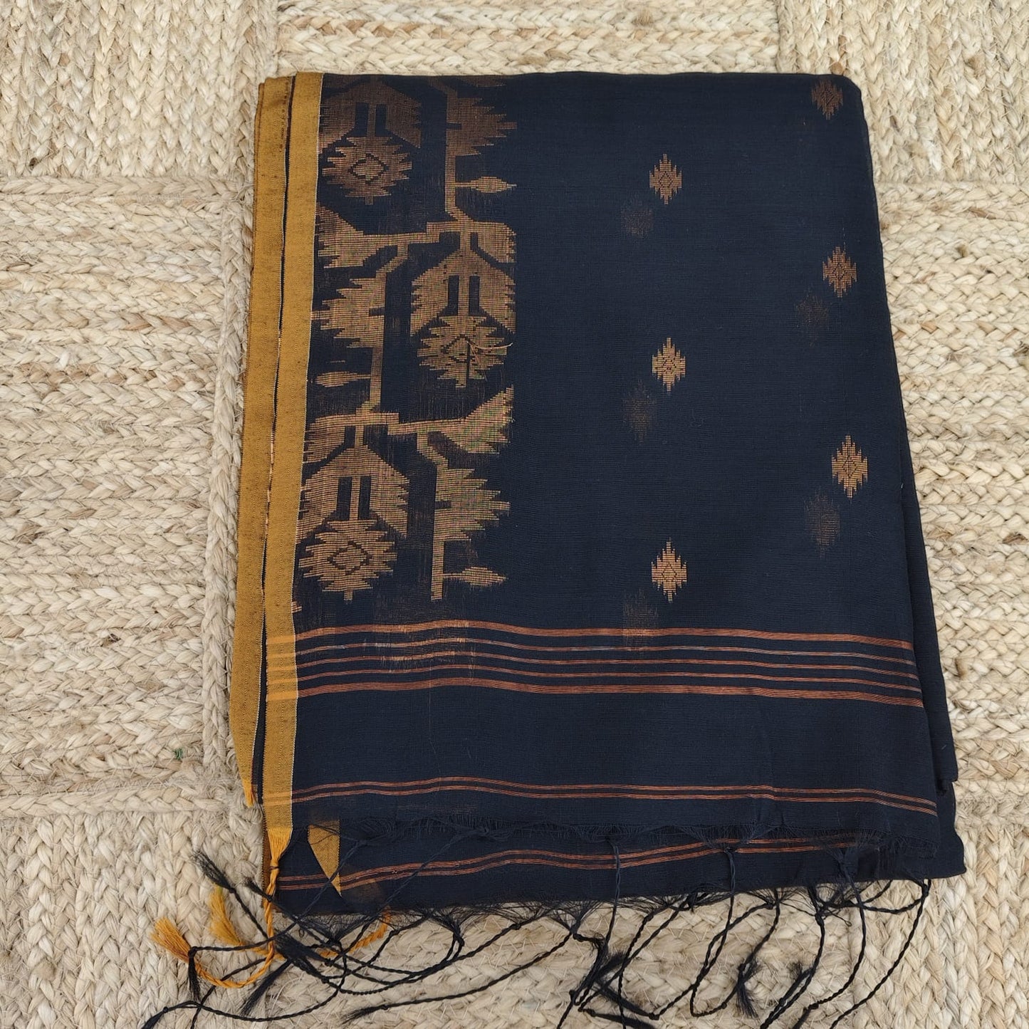 Handloom Cotton Jamdani -Black