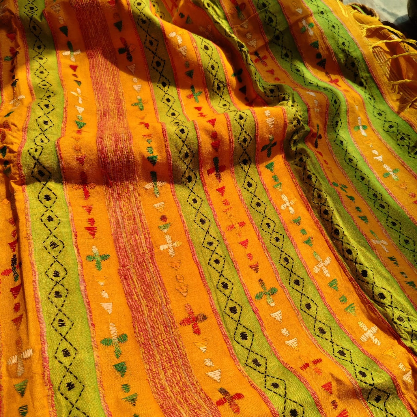 Yellow Khesh Kantha