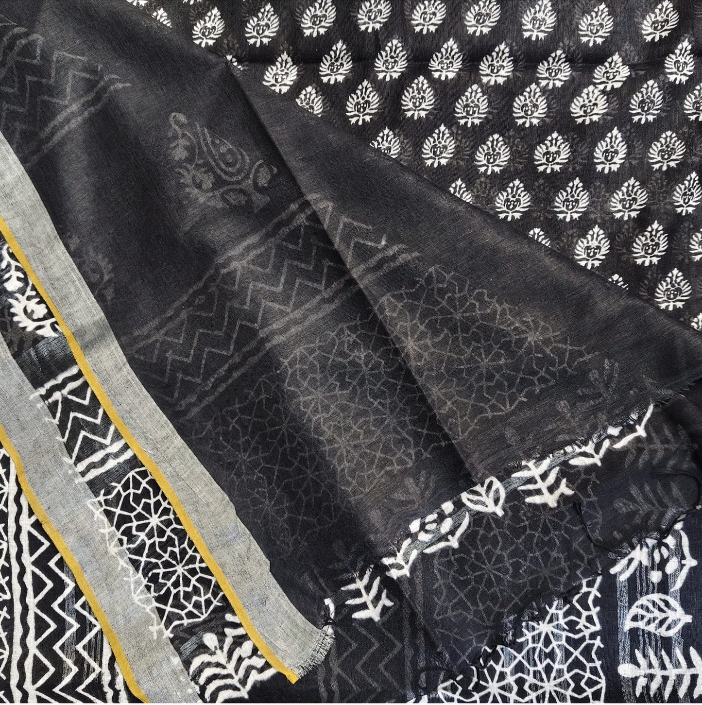 Black Block Print, Cotton Linen 01
