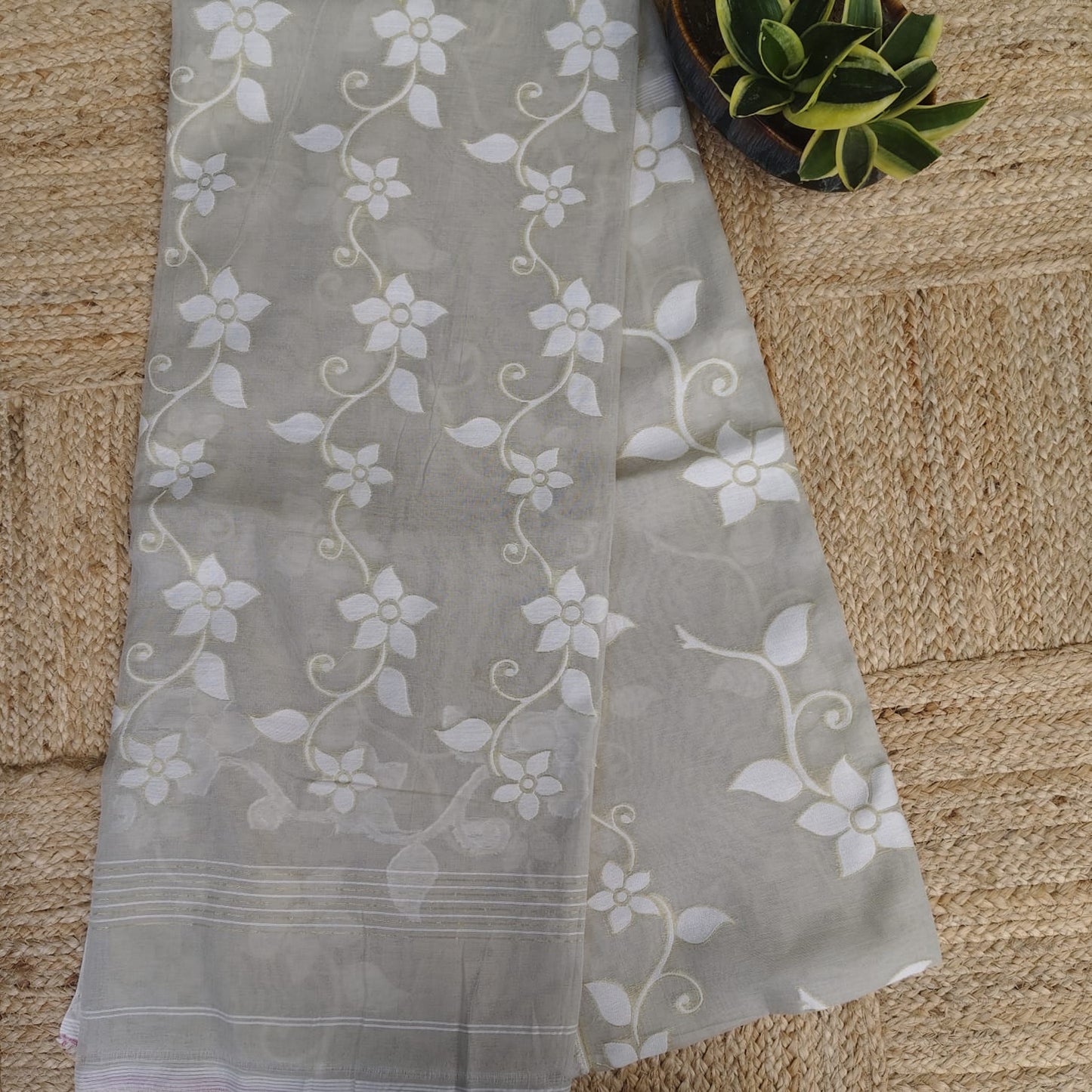 Muslin Cotton Jamdani - Grey White