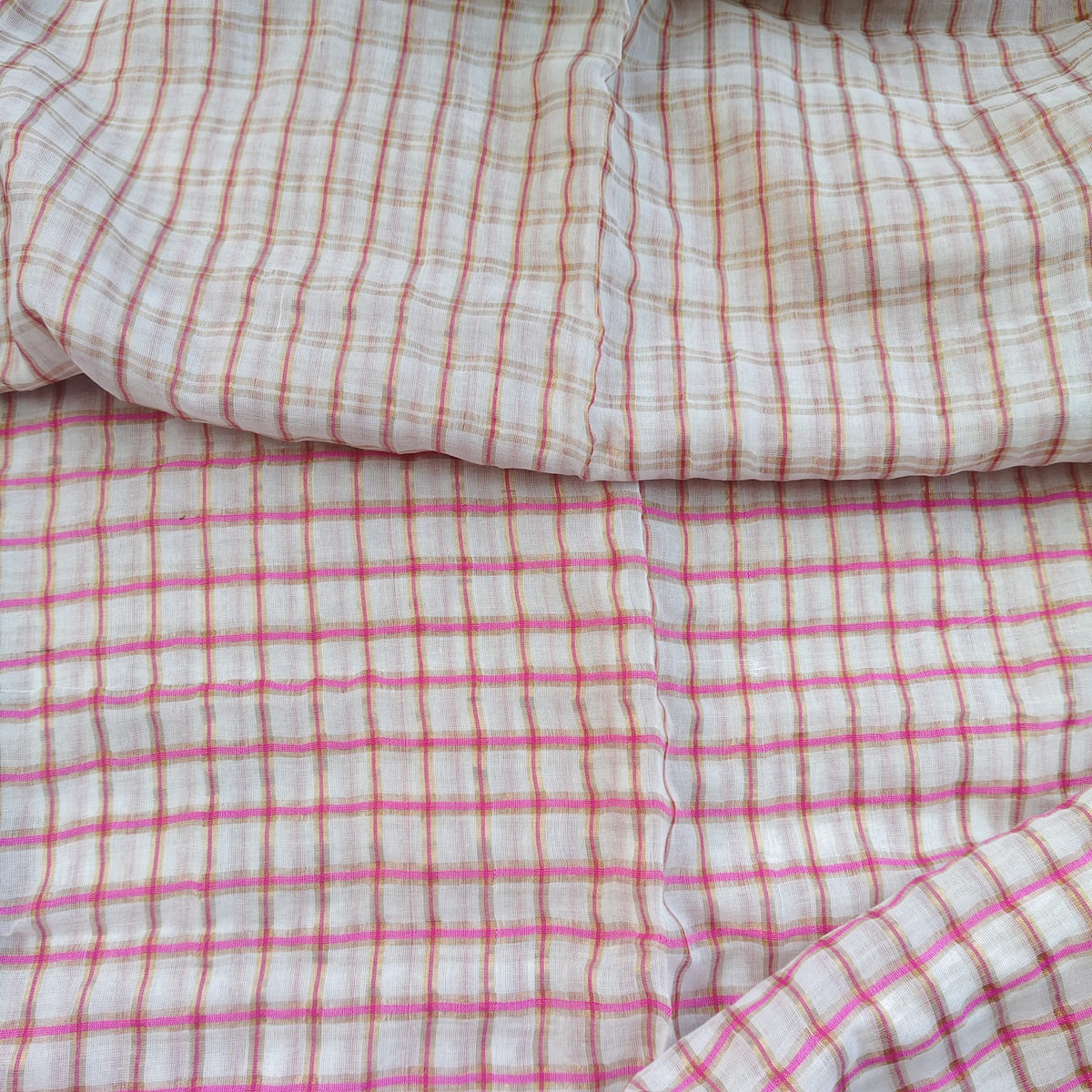 Mul Cotton -White Fuschia Checks