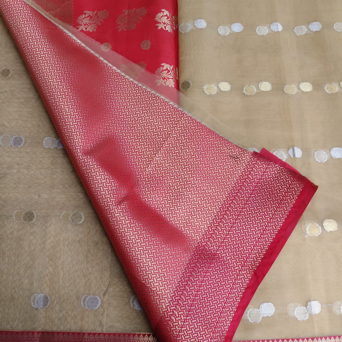 Golden Red Muslin Banarasi
