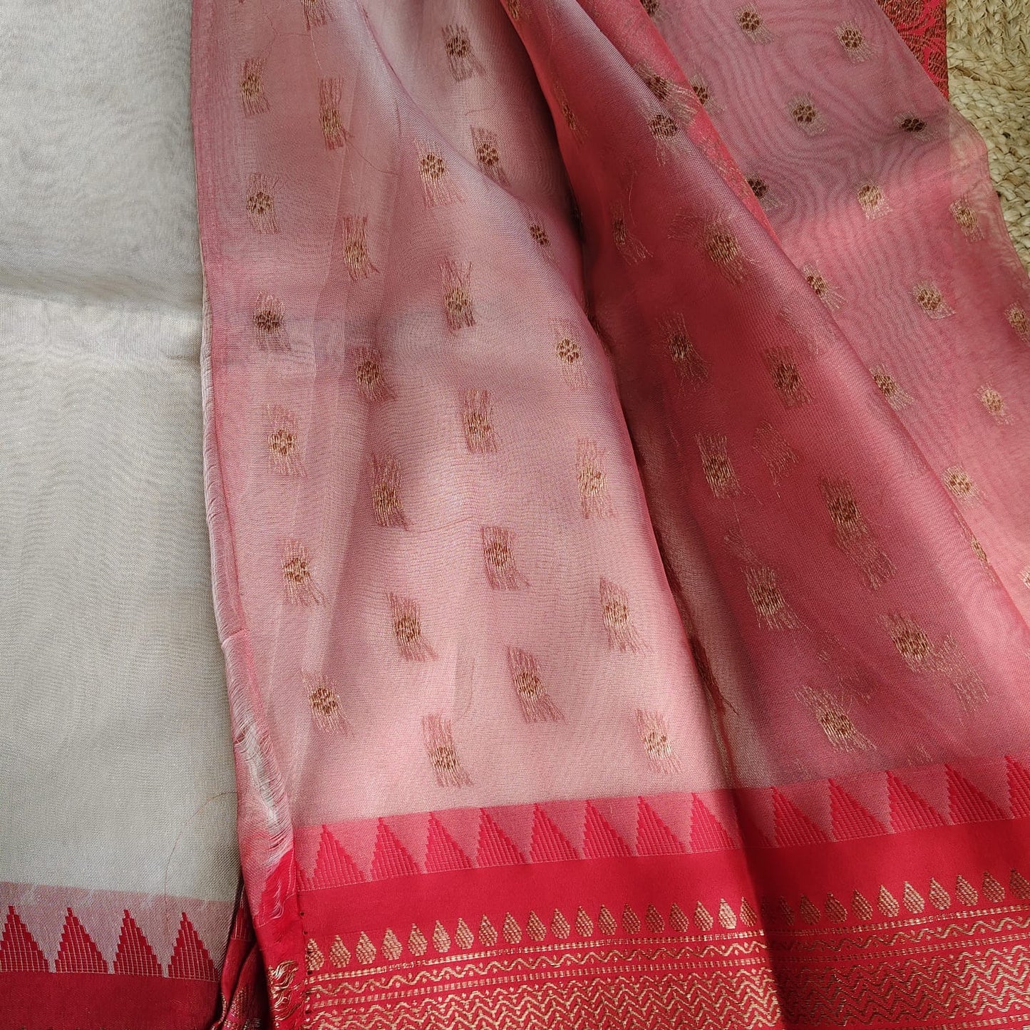 Tissue Silk Banarasi-Ivory-Red